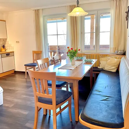 Knirschenhof Alloggio per agriturismo *